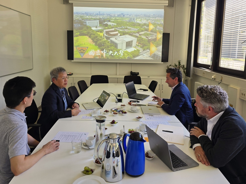 Besprechung in Taiwan